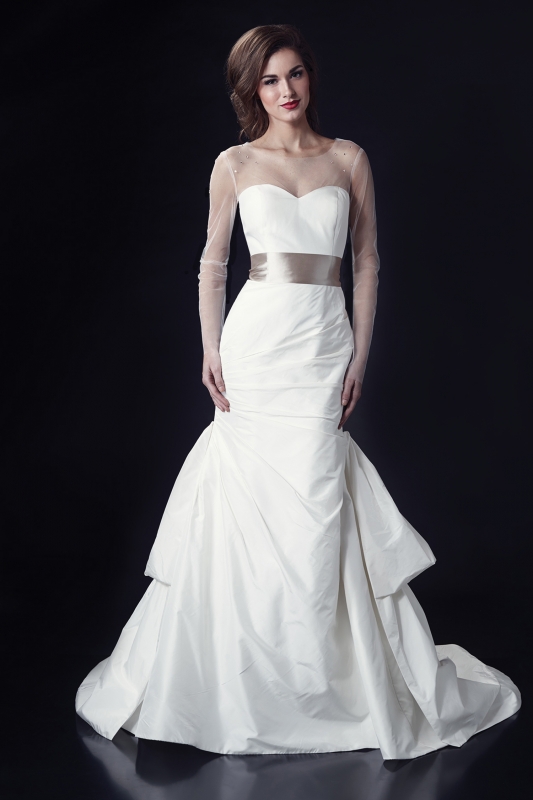 Heidi Elnora - Fall 2014 Bridal Collection - Cora Lee Wedding Dress and Leaf Me Knot Sash
<br><br><br><br>
Photos by: Michael J. Moore Photography</p>

<p